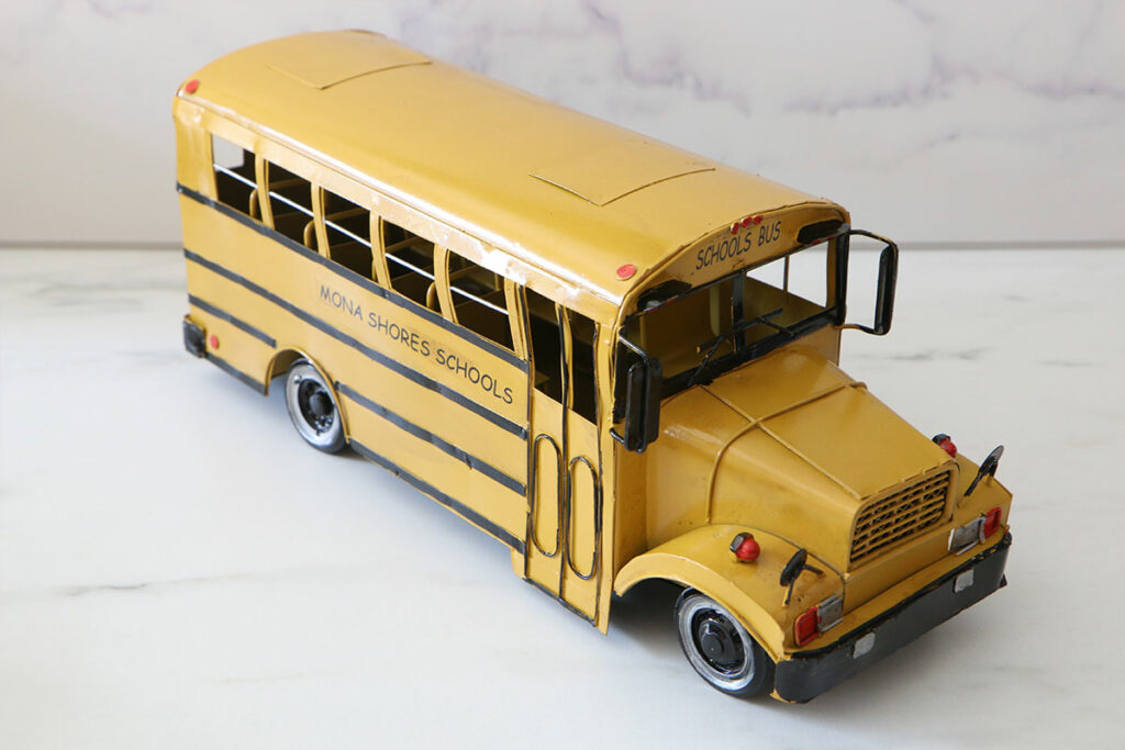 blikken schoolbus