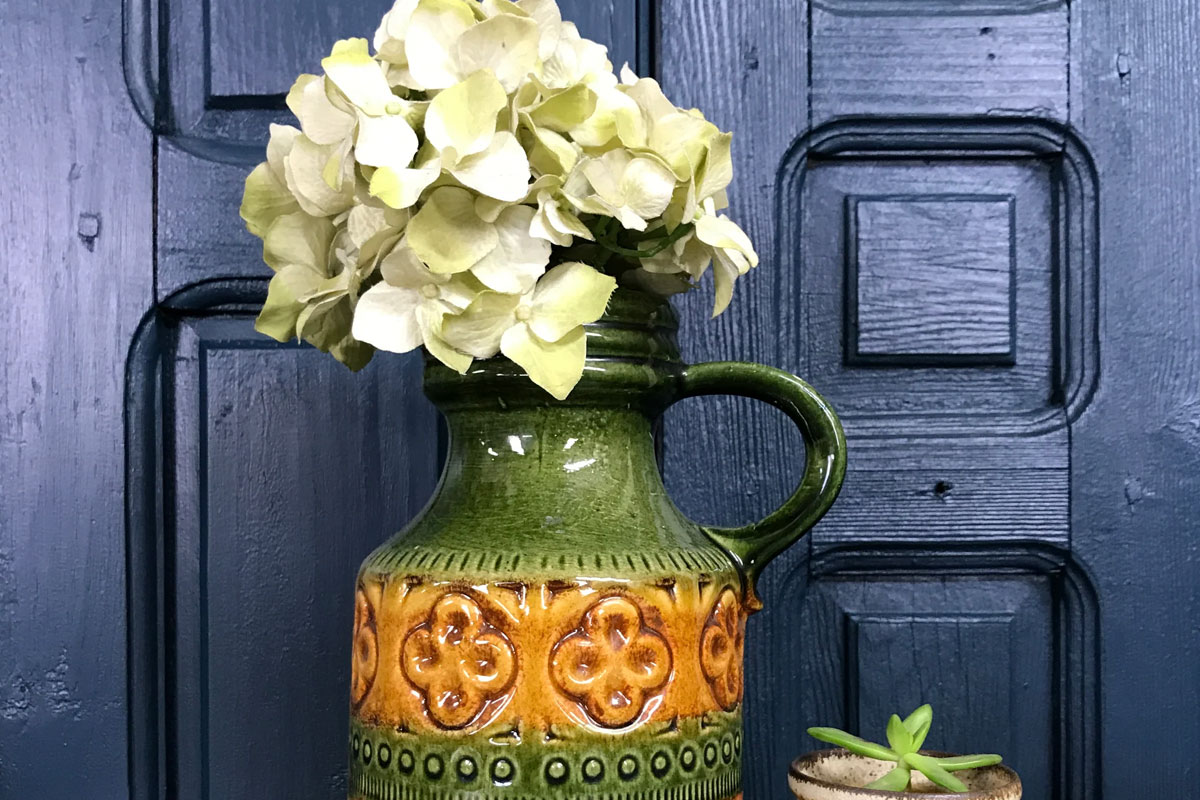 Welke bloemen in een West Germany Vaas?