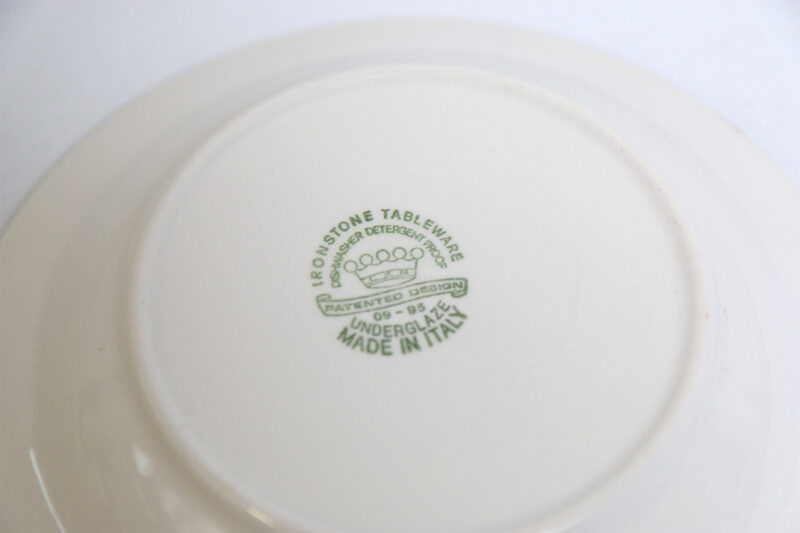 Vintage Ironstone Spaghetti bord