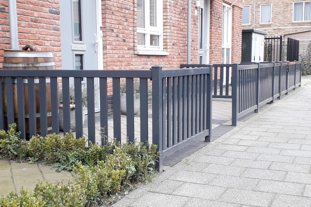 Tuinhek voortuin