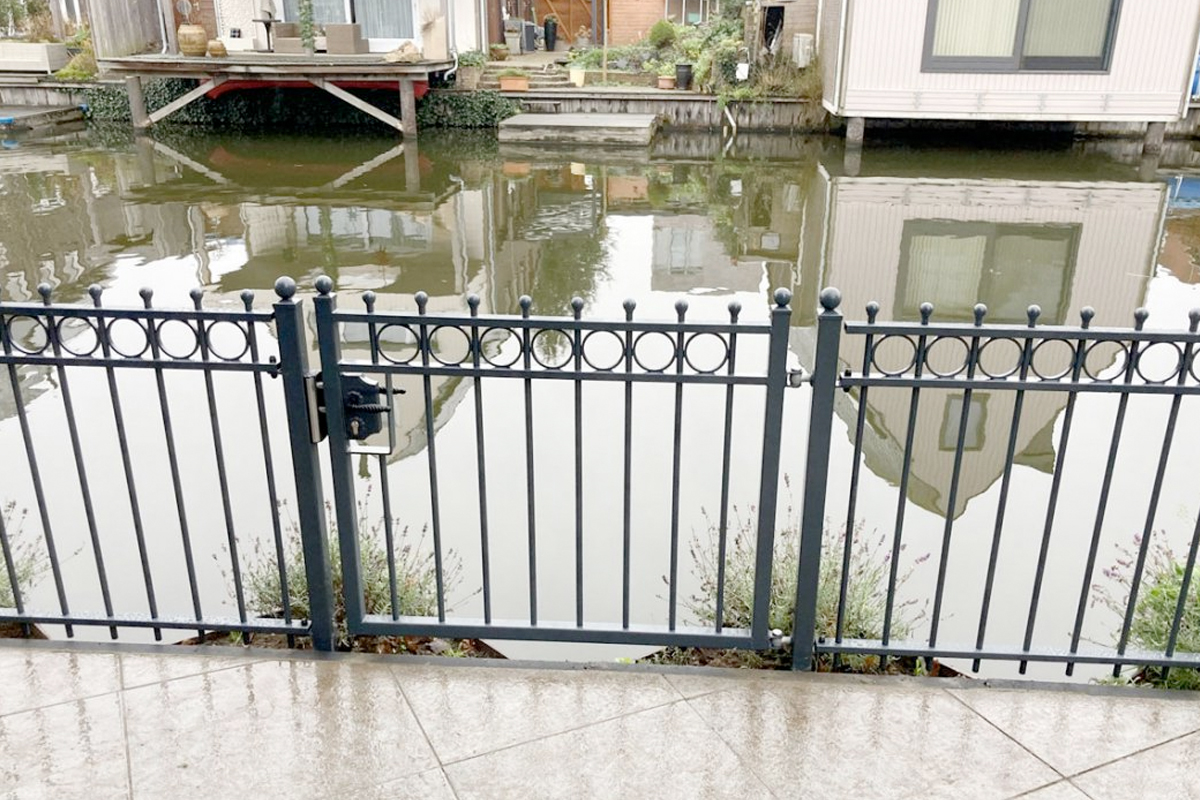 Metalen tuinhek op maat: De perfecte oplossing voor jouw tuin