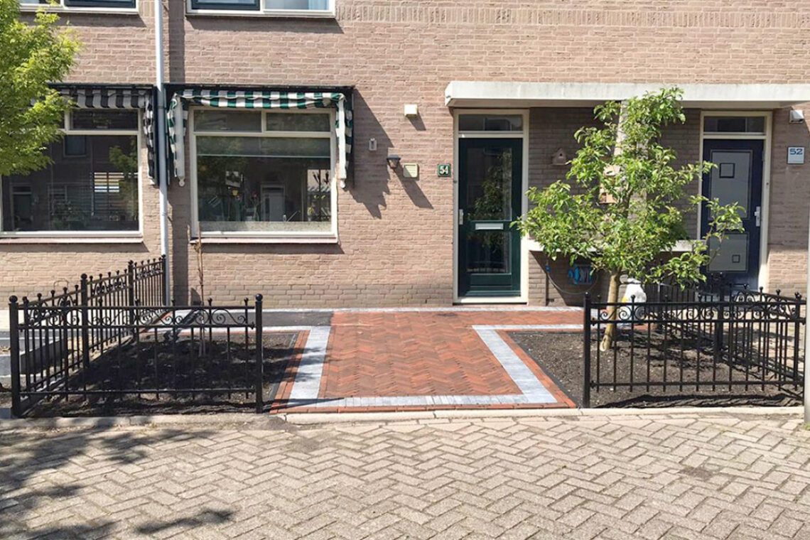Stalen tuinhek voortuin