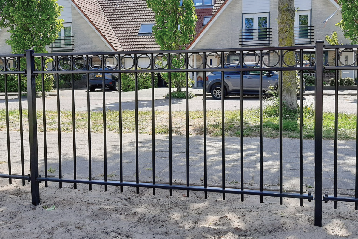 Klassiek tuinhek op maat: tijdloze elegantie voor jouw tuin