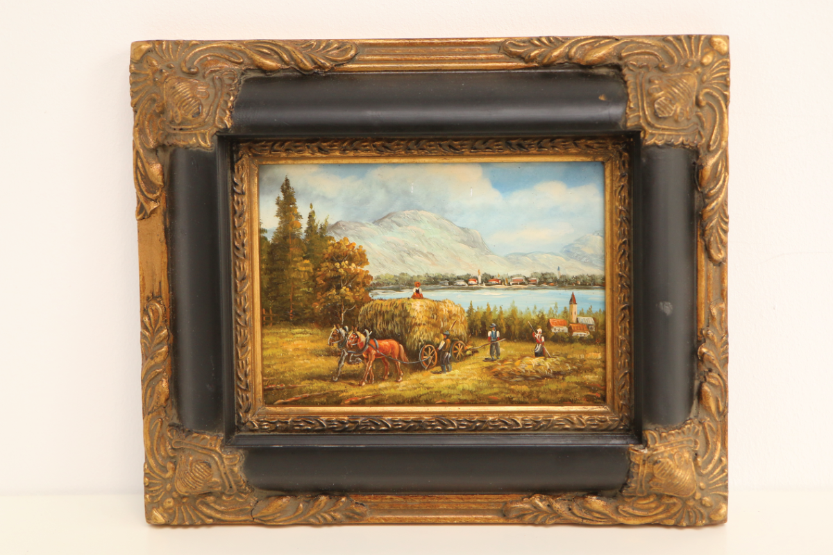 Schilderijtjes met gouden lijst: stijlvolle tips voor je interieur