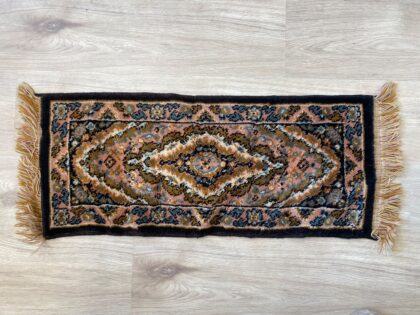 Vintage tafelloper perzisch